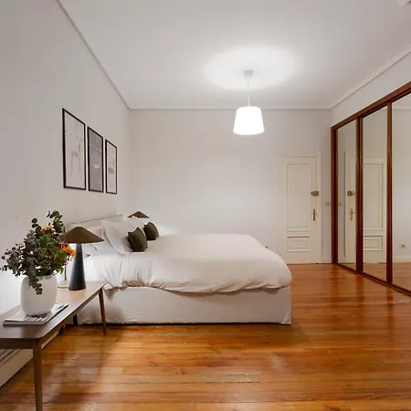 Amplio En Casco Viejo - Corazon De * Bilbao