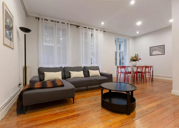 Amplio En Casco Viejo - Corazon De Appartement