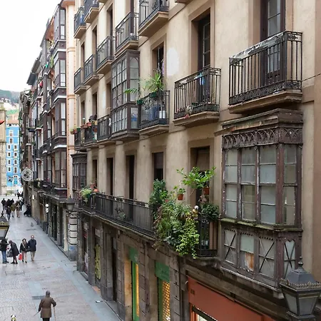 Amplio En Casco Viejo - Corazon De בילבאו